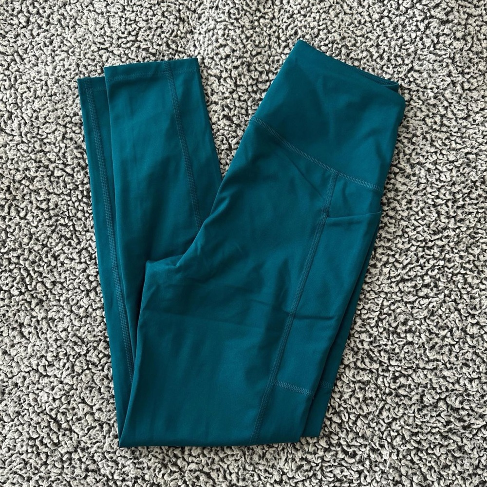 Girlfriend collective compressive pocket legging in Atlas XS